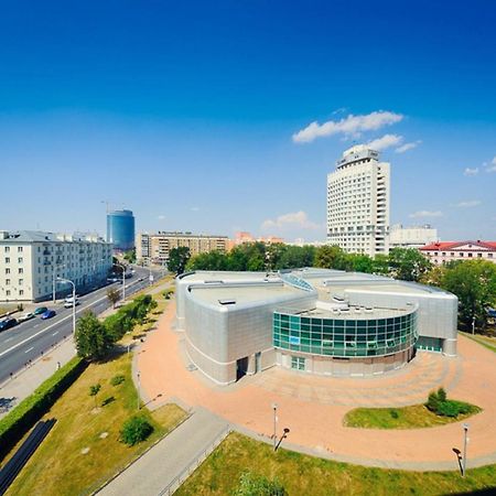 Apartments On Romanovakaya Sloboda 10 Minsk Buitenkant foto